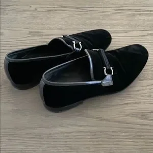Salvatore Ferragamo | Shoes | Salvatore Ferragamo Black  display picture 2
